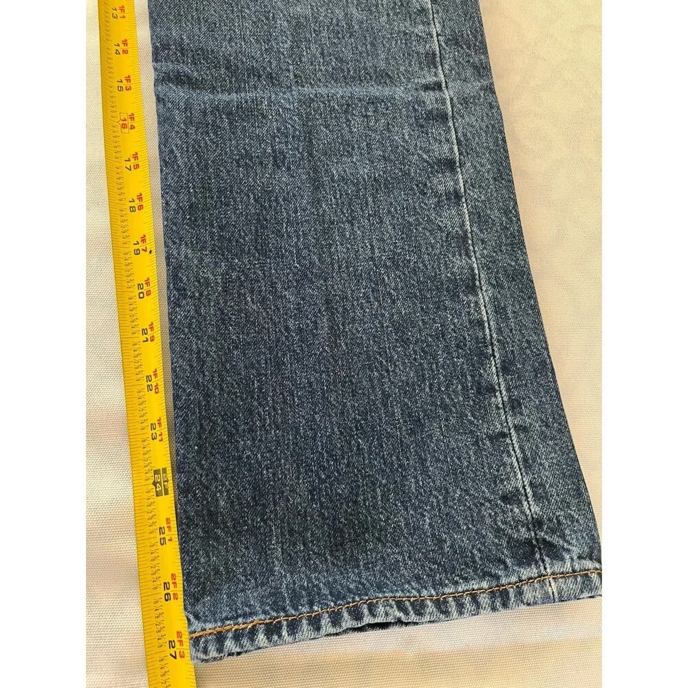 Levis 501 Men’s Original Fit Jeans Straight Leg Button Fly 33x30 Blue Timeless